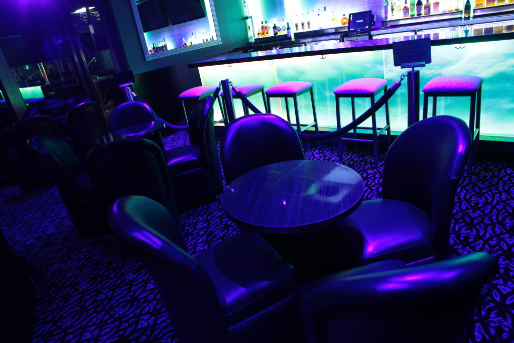 VIP Bar & Lounge